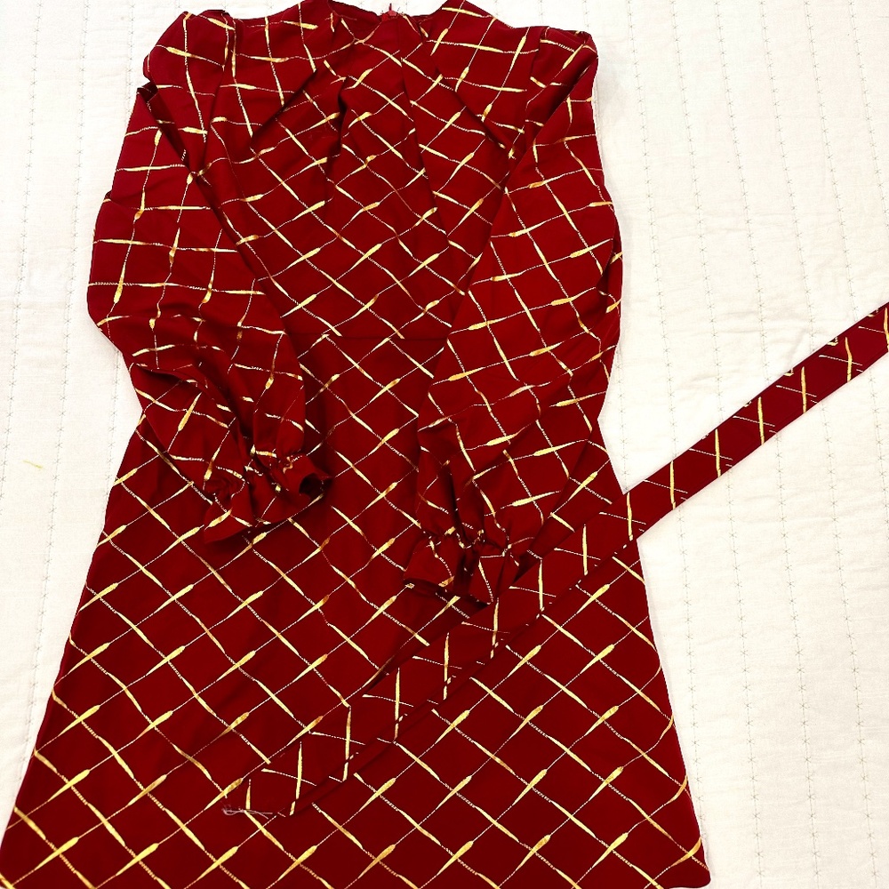 Zip Back Belted Dress